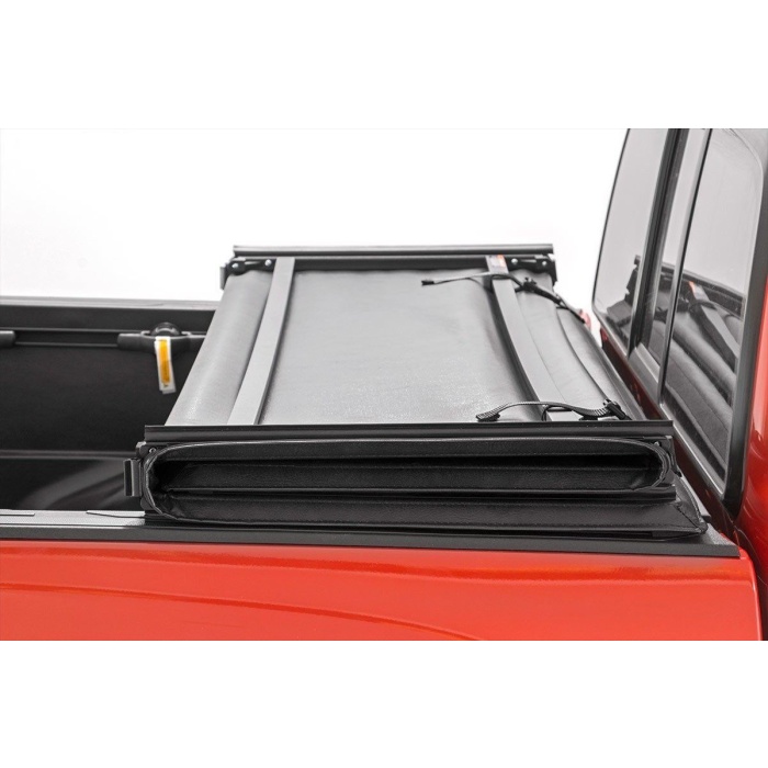 Inchidere bena Rough Country Tri-Fold Vinyl Toneau - Toyota Tacoma 05-15 cu bena 1,52m - imagine 6