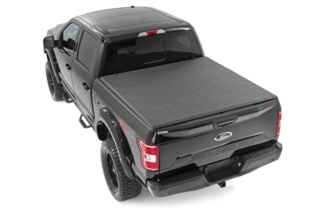 6-13-vty6-l8 Inchidere bena Rough Country Tri-Fold Vinyl Toneau - Ford F150 15-18 cu bena 1,65m - imagine 1