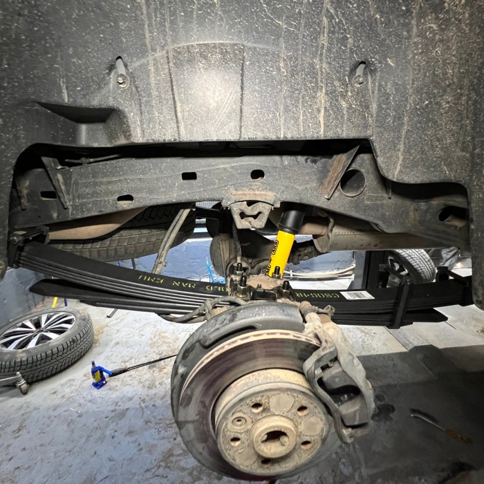 Kit suspensie Volkswagen Amarok 2010 -> 40mm, Old Man Emu - imagine 7