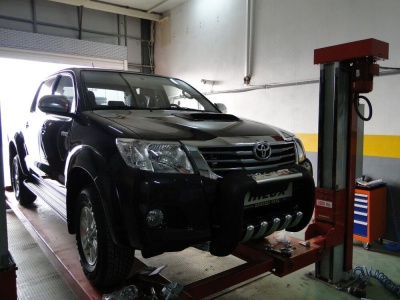 BullBar fata Toyota Hilux Vigo 12-14 - ARP ATLAS, Negru - Chrome - imagine 2