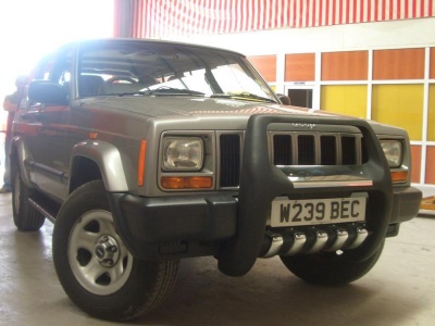 BullBar fata Jeep Grand Cherokee 95-05 - ARP PASIFIC Negru - Chrome - imagine 2