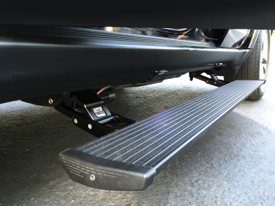 Trepte / Praguri Electrice AMP Research - ┬áJeep Grand Cherokee WK2 - imagine 2