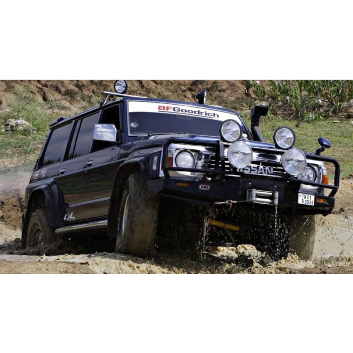 Bullbar ARB Deluxe cu suport troliu - Nissan Patrol Y60 - imagine 2