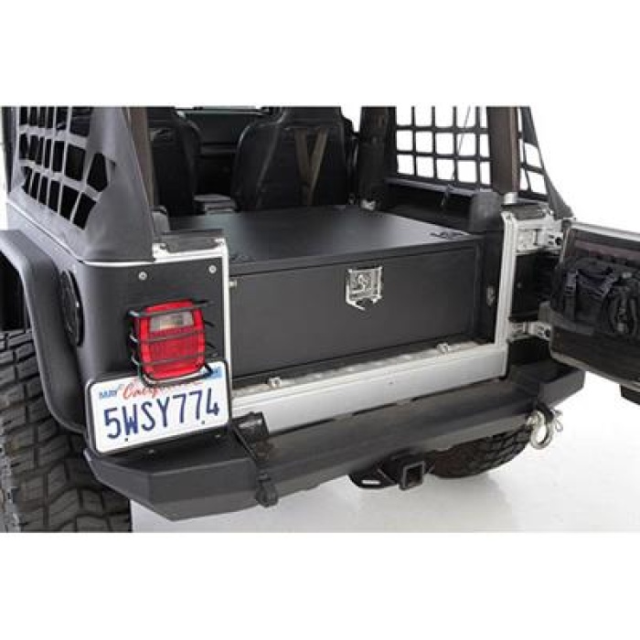 Cutie incuiabila de depozitare spate Jeep Wrangler TJ - Smittybilt - imagine 4