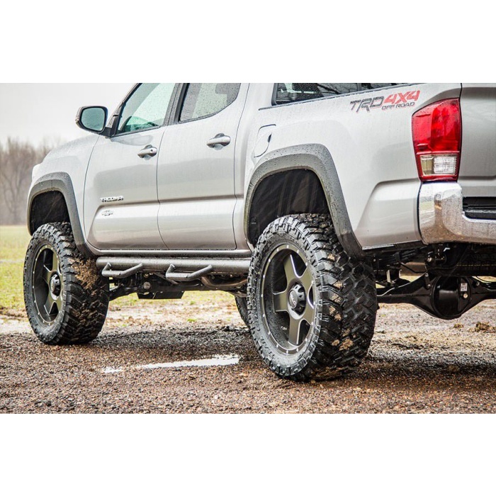 Praguri laterale Rough Country â€“Â Toyota Tacoma 05-18 Double Cab cu bena D182cm - imagine 3