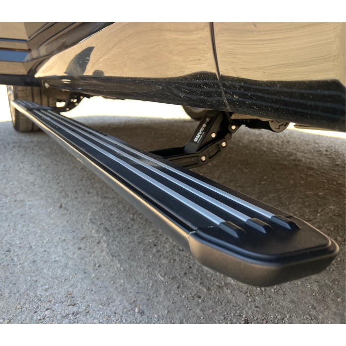 Praguri laterale electrice iluminate LED Land Rover Range Rover Sport T-Max - imagine 4
