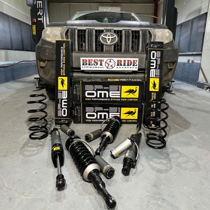 Kit suspensie Toyota Land Cruiser 120 / 150 si FJ Cruiser +5cm – Old Man Emu BP-51 bypass - imagine 2