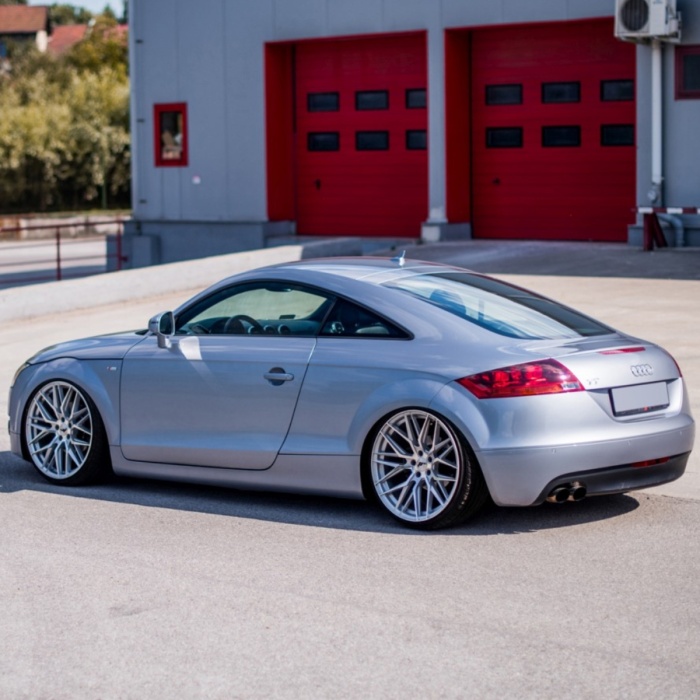 Janta Japan Racing JR28 17x8 ET25-40 BLANK Custom Finish - imagine 7
