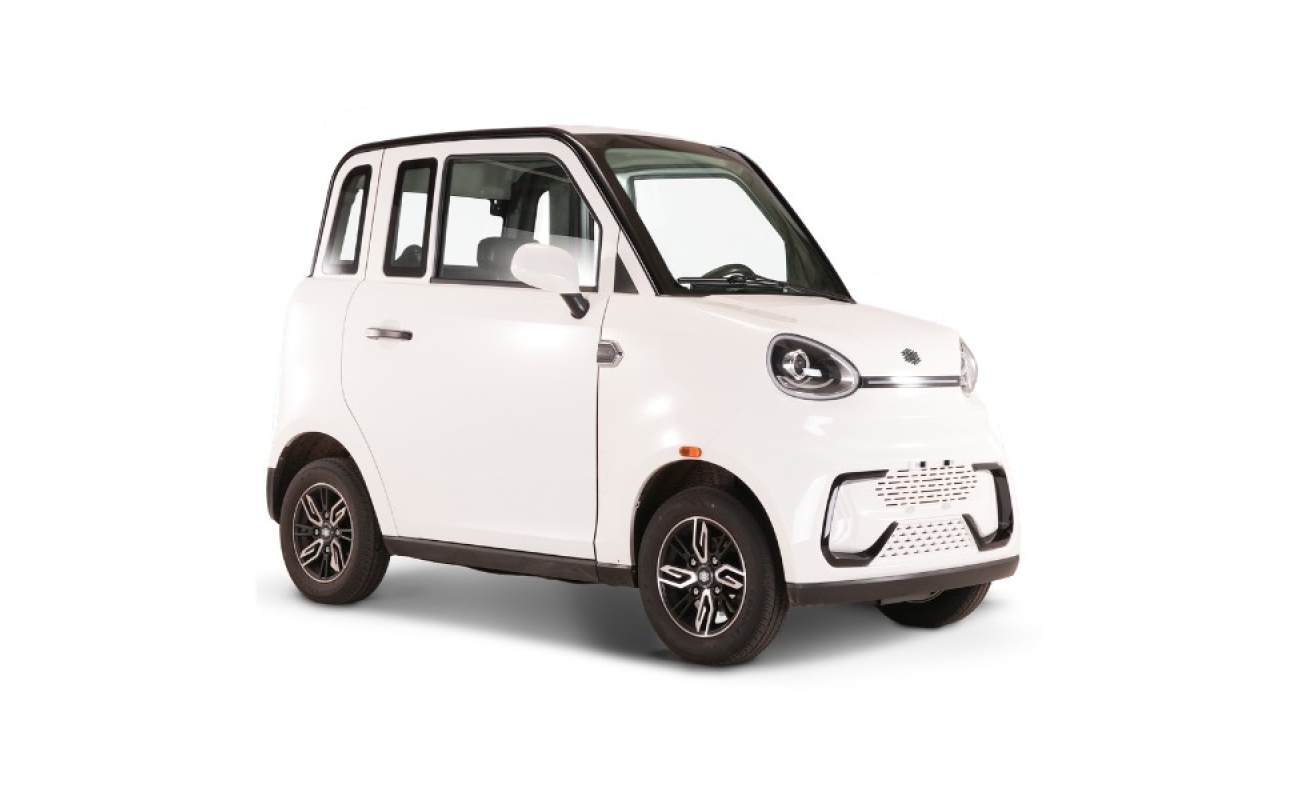 Kuba Q-EN Albă – mașină electrică fără permis 25 km/h, vedere față lateral