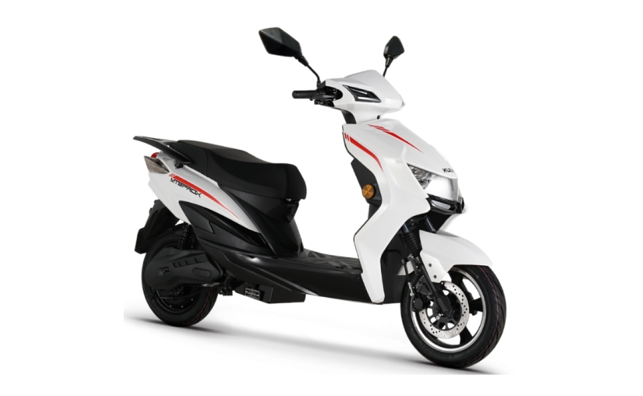 Scuter electric fără permis Kuba MT3 Pro X 25km/h vedere laterală completă