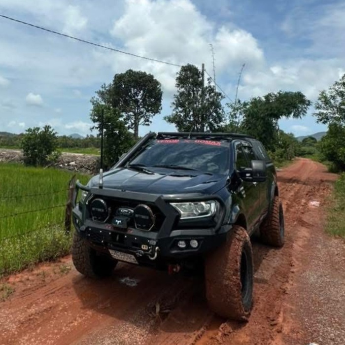 Troliu electric T-Max ForceView Titan 13000 lbs cu cablu Plasma premium montat pe Ford Ranger