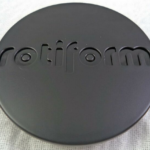 Capac central Rotiform snap-in 76 mm negru mat 1004-40MB