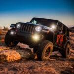 Amortizor de direcție dublu 2.0 Performance IFP Jeep Wrangler JL din 2018 și Gladiator JT din 2020 FOX 87304