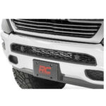 Bară LED 20” cu DRL ascunsă în bara față RAM 1500 DT 2019-2024 Rough Country Black Series 70779DRL