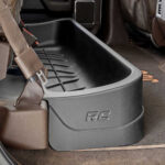 Cutie depozitare sub bancheta spate Ford F-150, F-250 și F-350 Crew Cab Rough Country 09281A